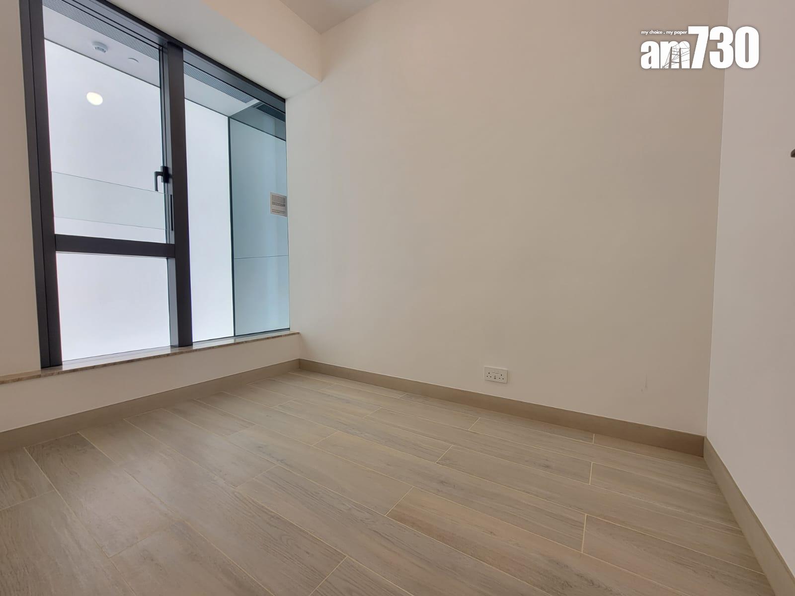 意嵐示範單位|一房及兩房採開廚設計 淺木色儲物櫃空間足|多圖有片