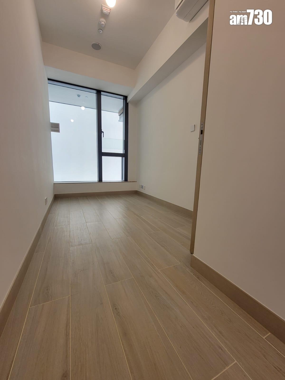 意嵐示範單位|一房及兩房採開廚設計 淺木色儲物櫃空間足|多圖有片