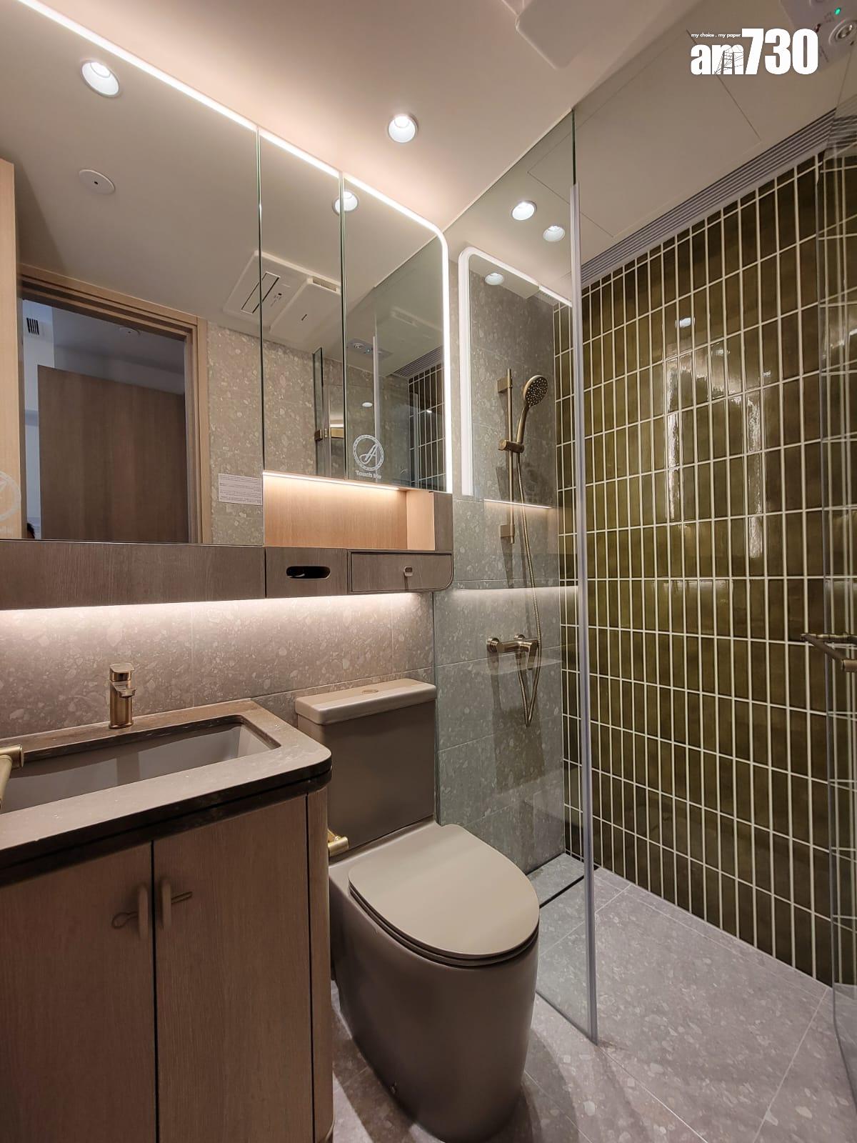 柏蔚森I示範單位|560呎交樓標準三房套曝光 客廳寬敞易擺家具(多圖有片)|啟德新盤