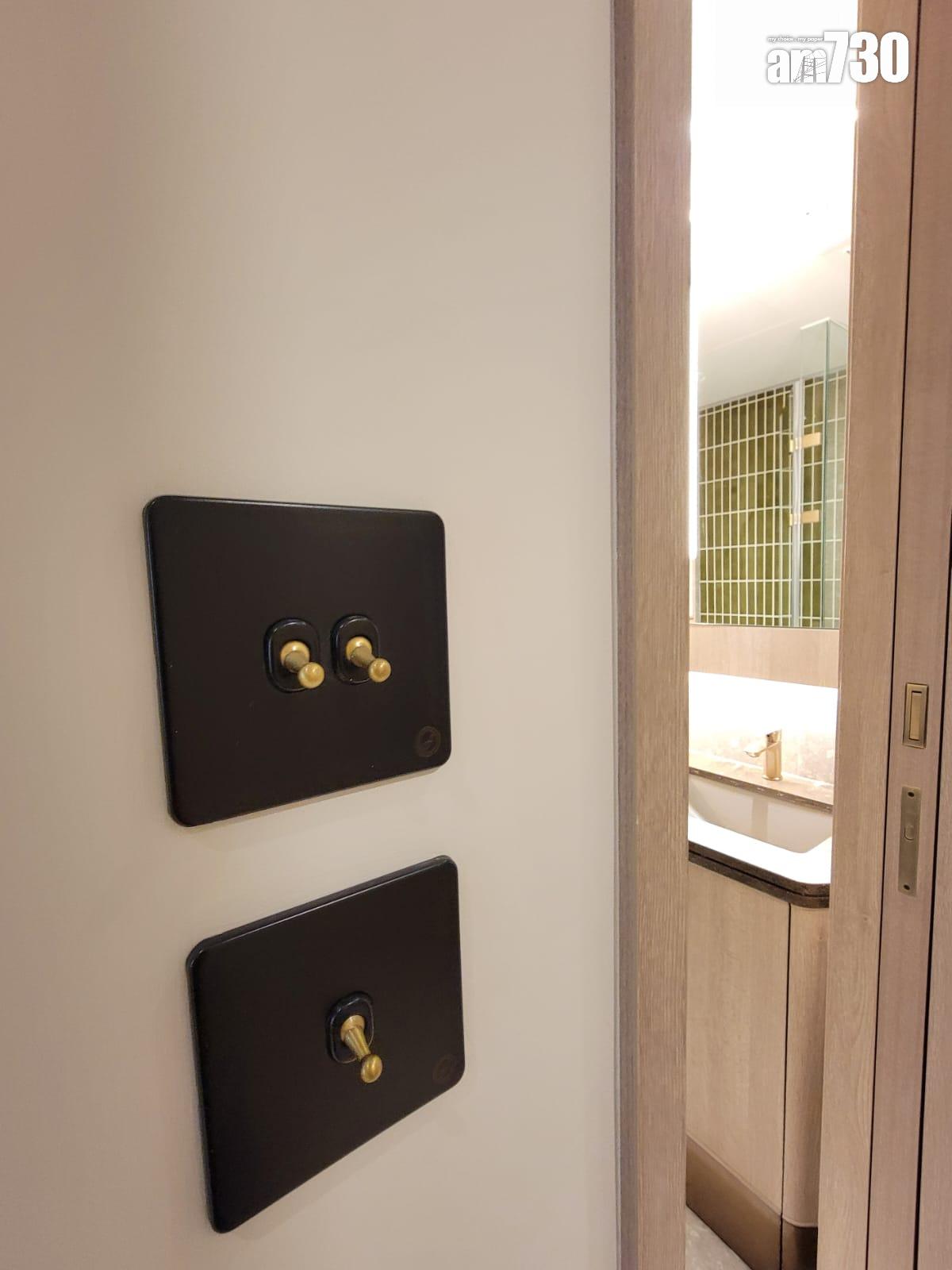 柏蔚森I示範單位|560呎交樓標準三房套曝光 客廳寬敞易擺家具(多圖有片)|啟德新盤