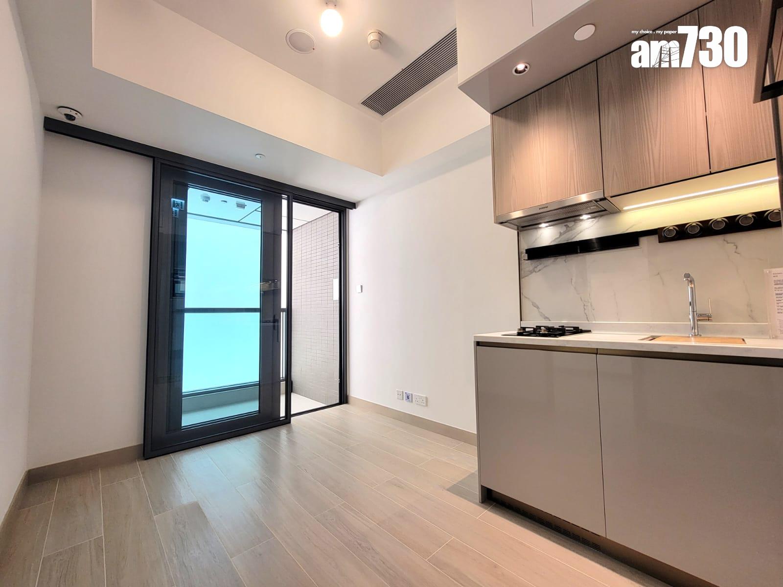 意嵐示範單位|一房及兩房採開廚設計 淺木色儲物櫃空間足|多圖有片