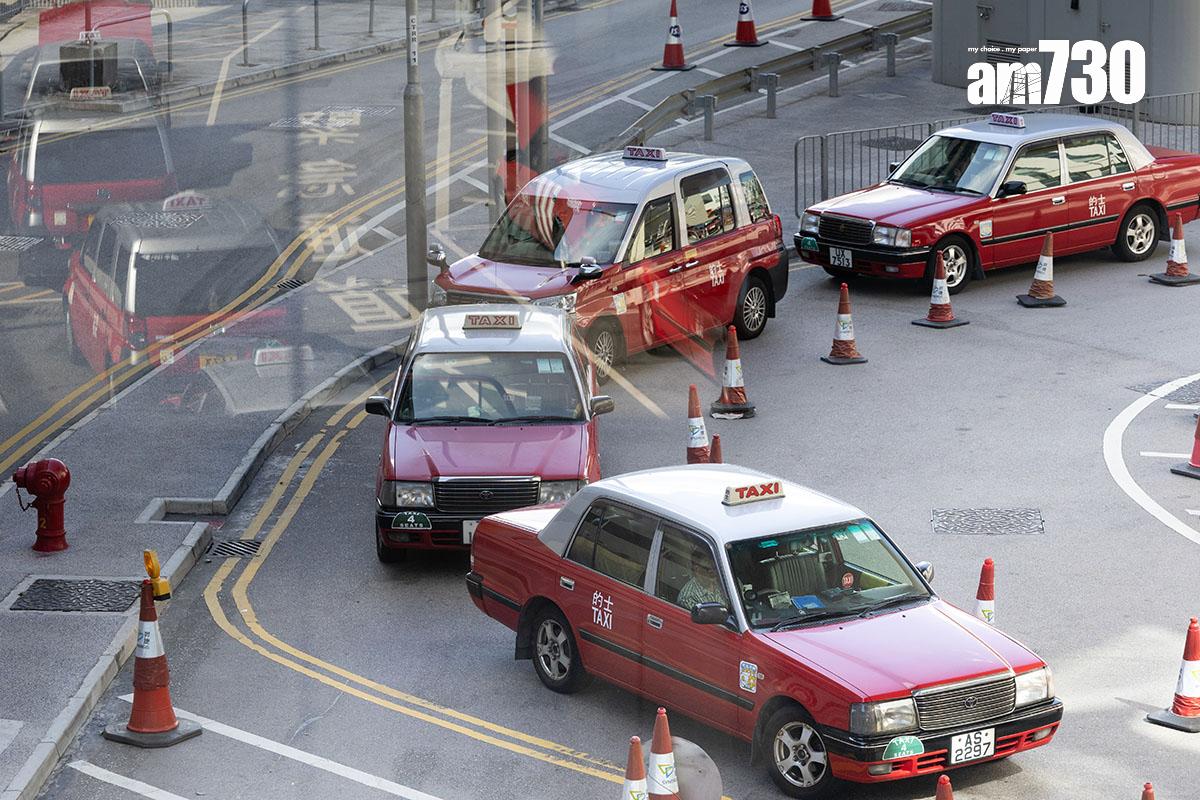 全港的士即日起加價,市區的士起錶增至29元。(資料圖片/蘇文傑攝)
