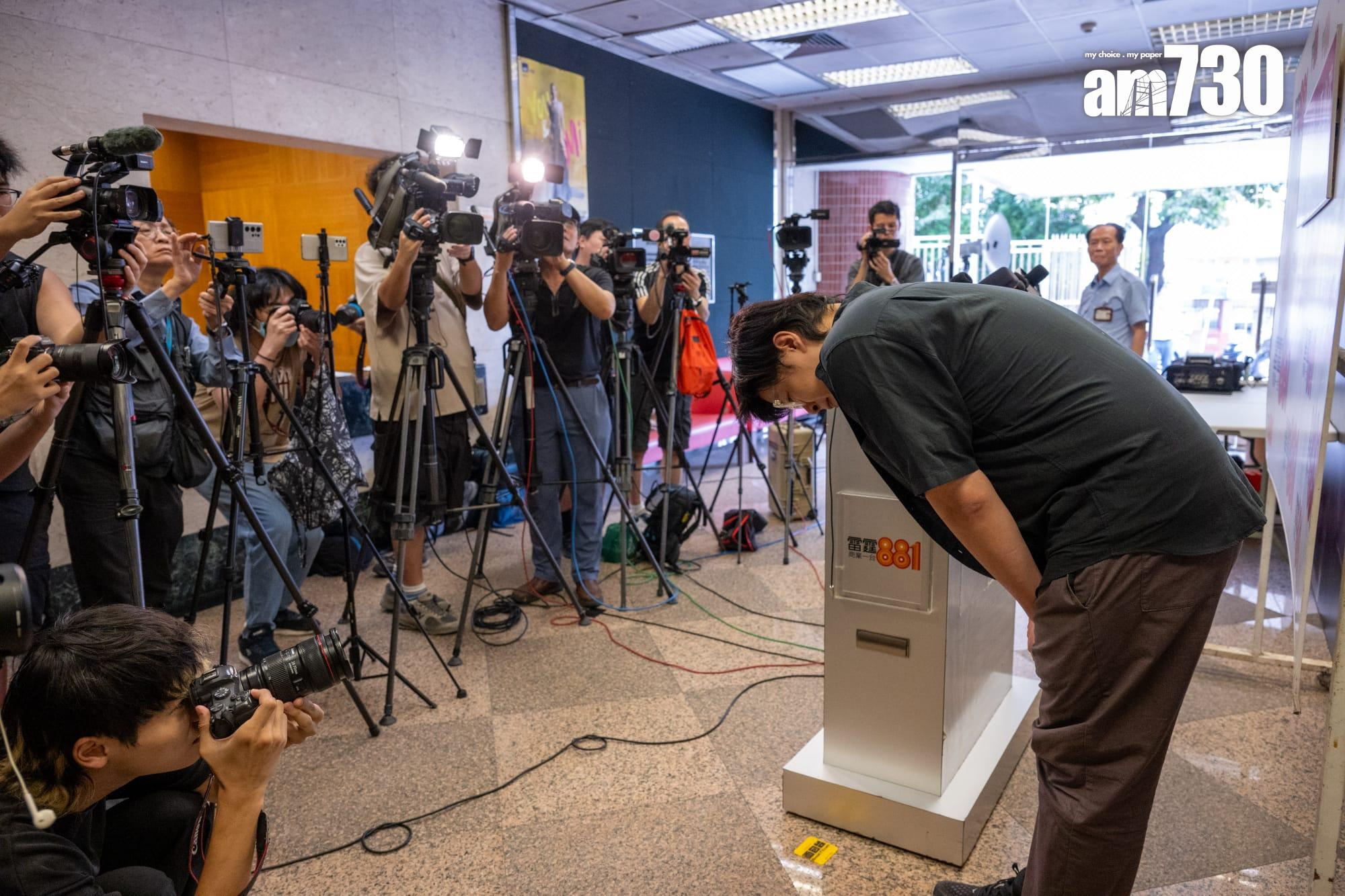 廖孖記第四代傳人廖晃業向食安中心及市民致歉,形容是「過唔到時代嘅關」。(陳奕釗攝)