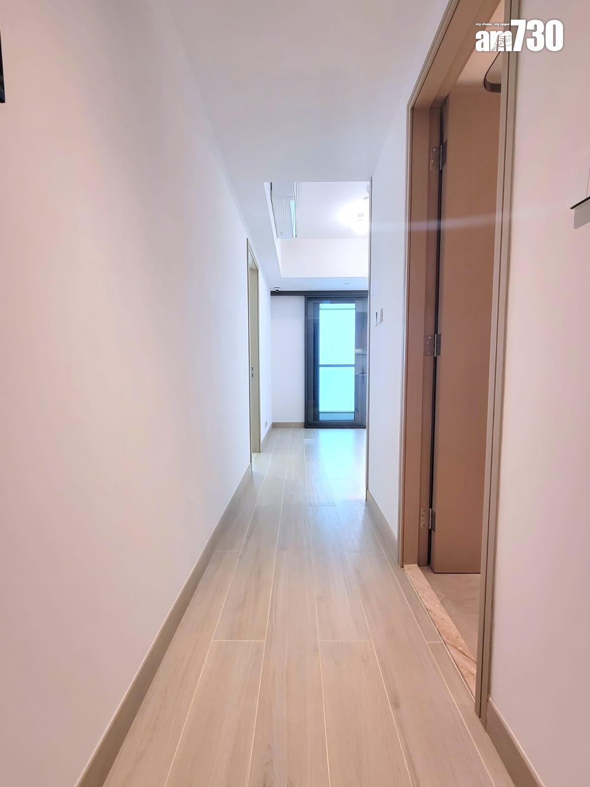 意嵐示範單位|一房及兩房採開廚設計 淺木色儲物櫃空間足|多圖有片