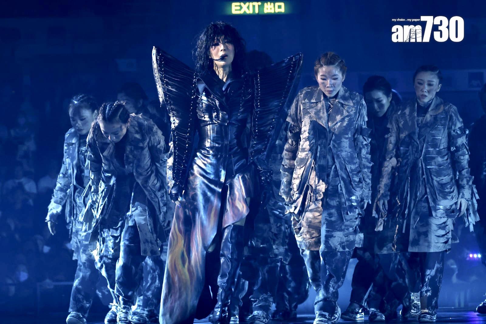 鄭秀文(Sammi)一連13場《You & Mi世界 巡迴演唱會一香港站》正式開鑼。(林俊源攝)