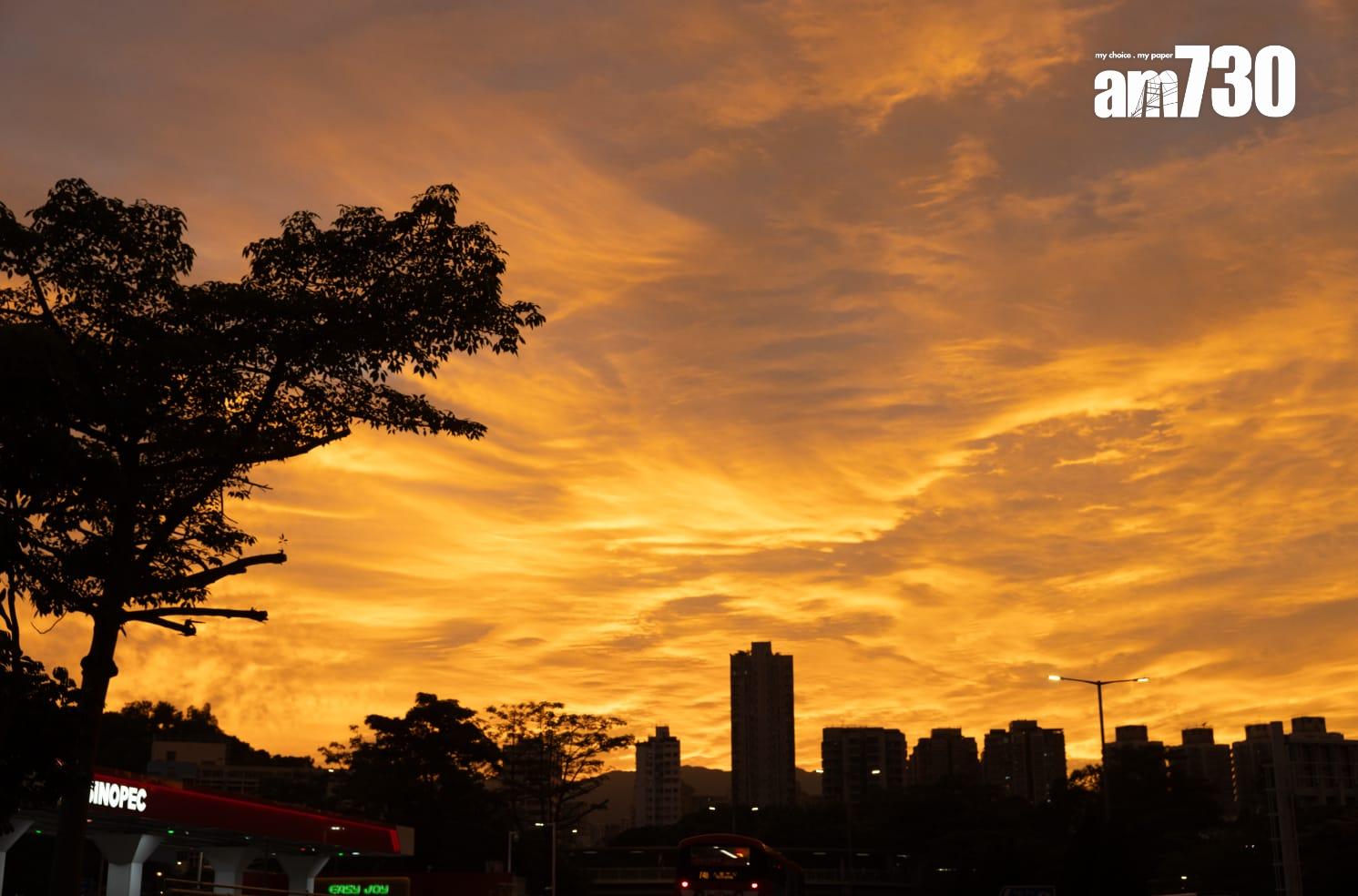 本港過去兩日的黃昏及晚霞時間,不少市民都拍攝到火燒天的美景。(蘇文傑攝)