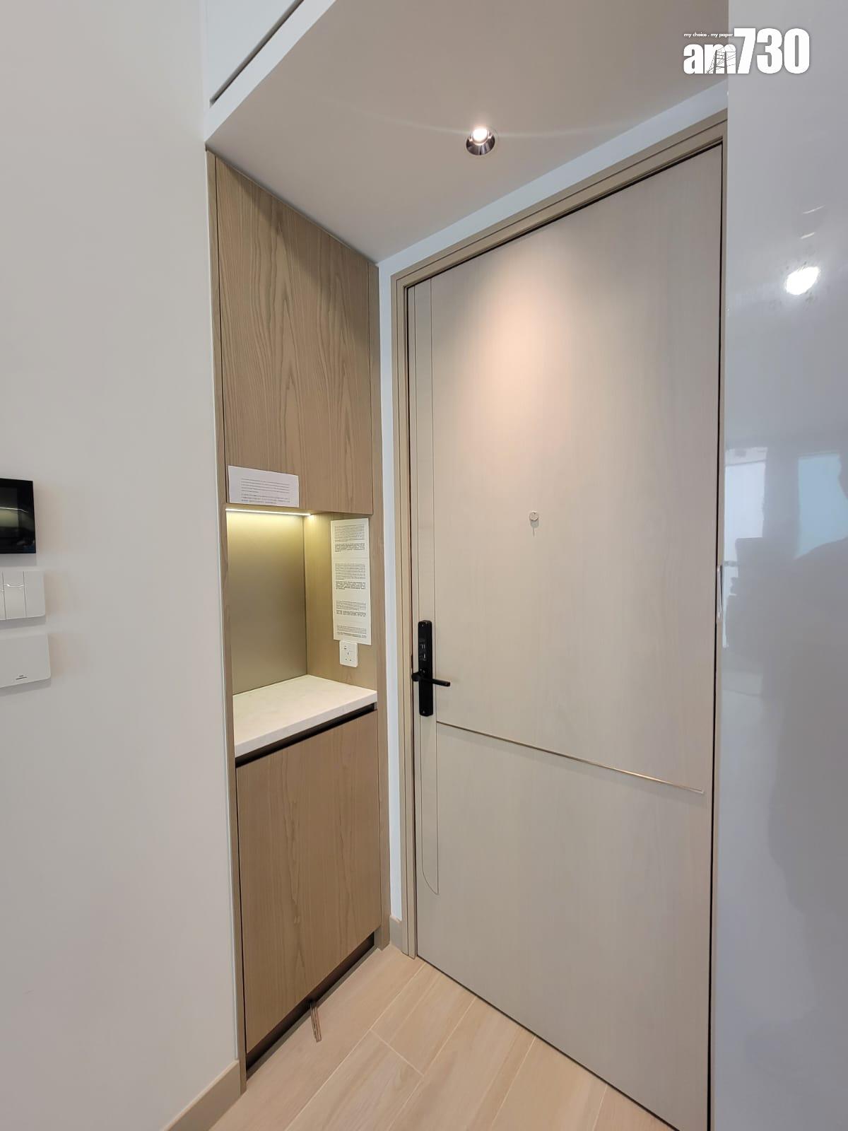 意嵐示範單位|一房及兩房採開廚設計 淺木色儲物櫃空間足|多圖有片