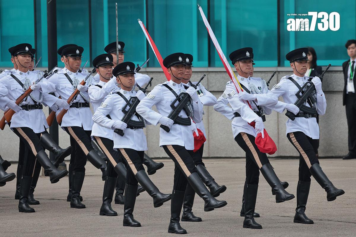 香港回歸27周年,政府在灣仔金紫荊廣場舉行升旗儀式。(中通社)