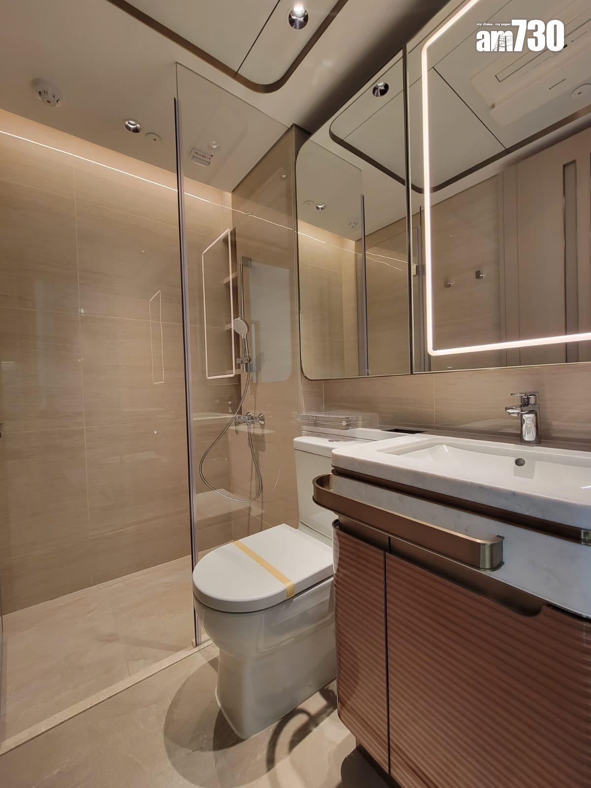 意嵐示範單位|一房及兩房採開廚設計 淺木色儲物櫃空間足|多圖有片