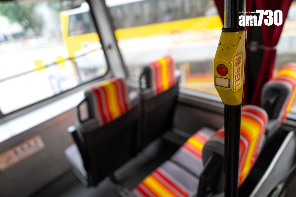 城巴完成修復「大食鬼」巴士,車廂回到九十年代模樣。(資料圖片/林靄怡攝)