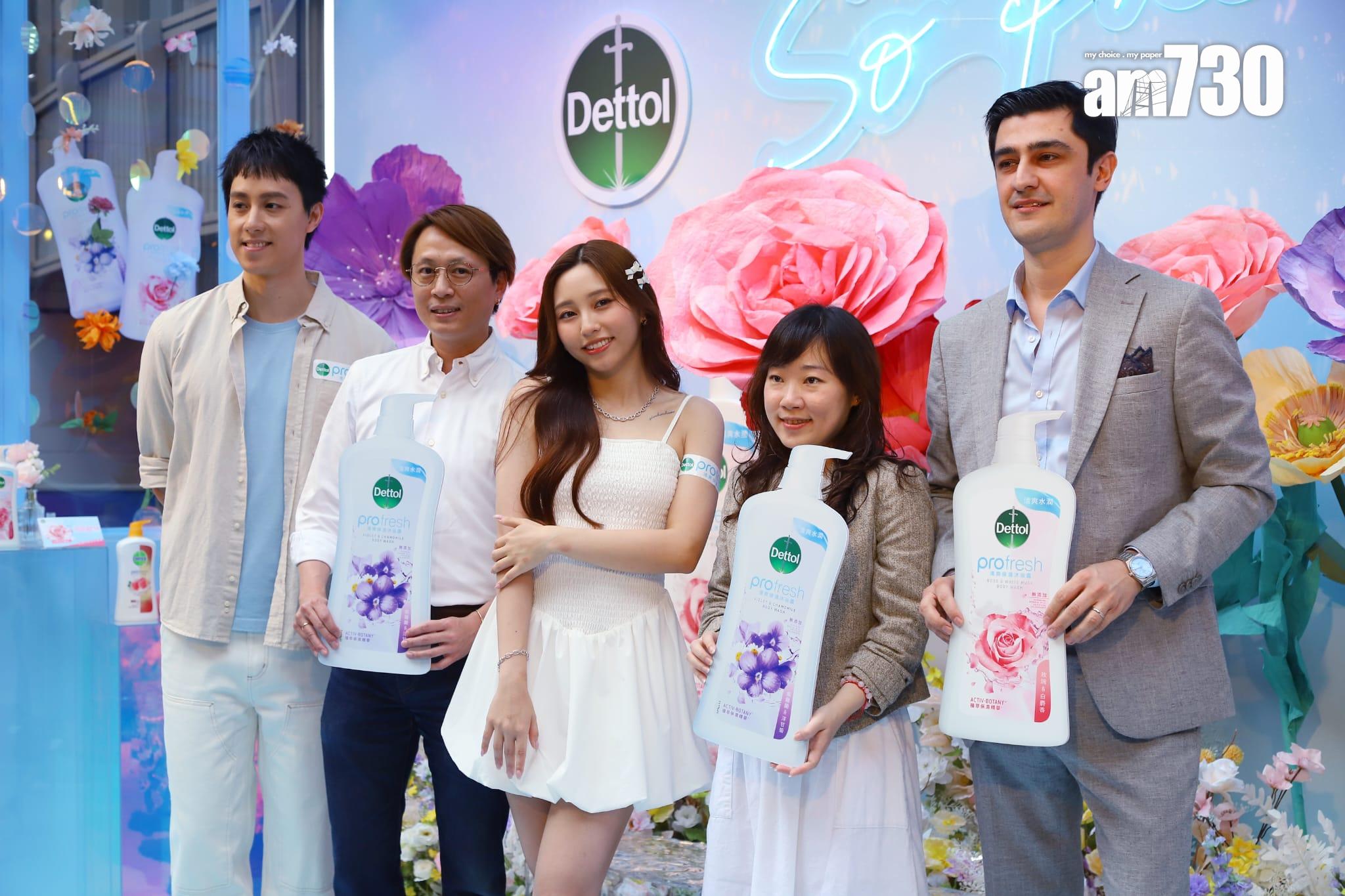 Ivy So成為「沐浴巨星」,現身品牌活動吸引半百「蘇蝦」在對面馬路追星。(羅錦鴻攝)