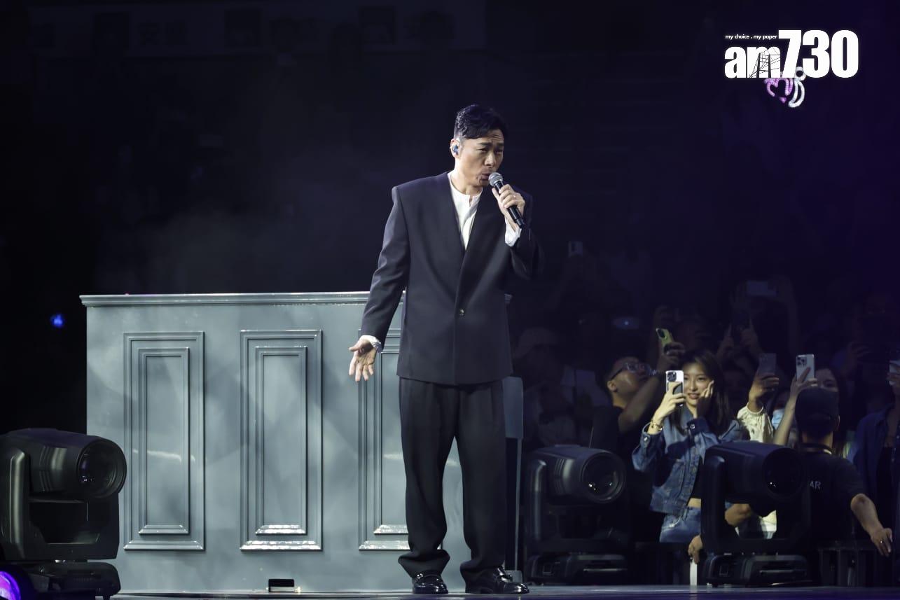 許志安驚喜登場,與Sammi合唱《世紀末煙花》。(林俊源攝)