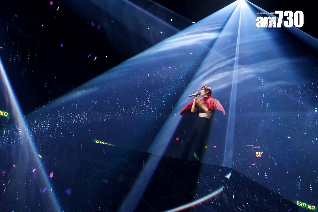 鄭秀文(Sammi)一連13場的《You & Mi 鄭秀文世界巡迴演唱會香港站》正式鑼。(林俊源攝)