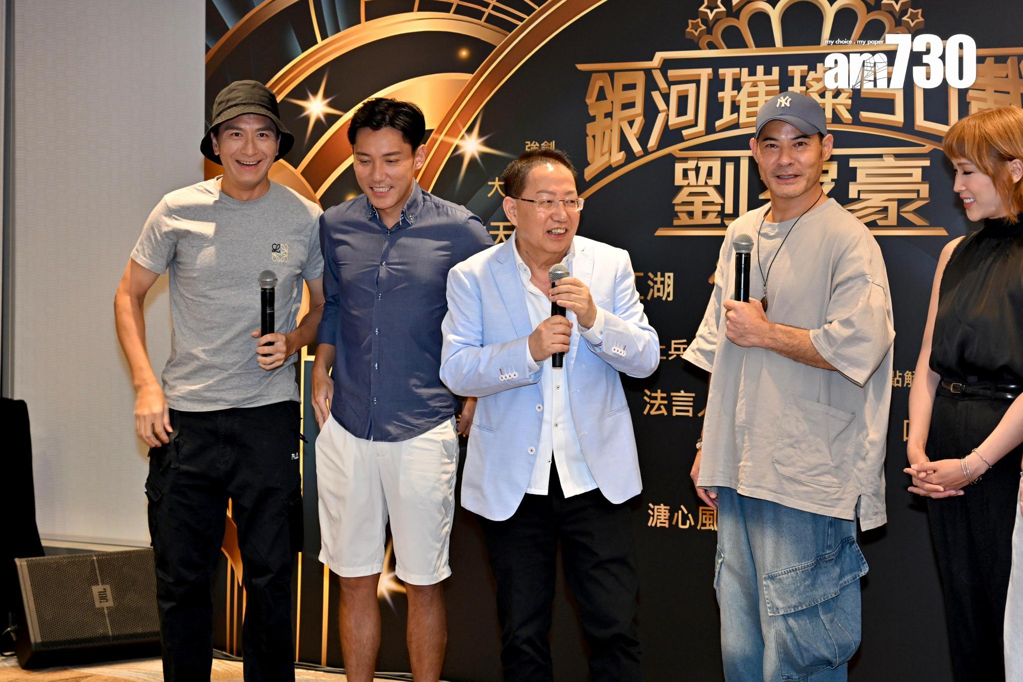 劉家豪提到近日重播的《回到三國》當年的收視曾超過40點。(娛樂組攝)