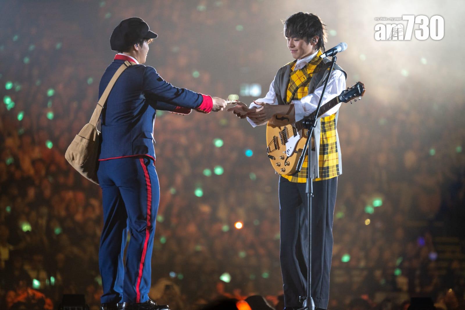 郵差派信給陳卓賢,Ian說是寫給5年之後的自己。(陳奕釗攝)