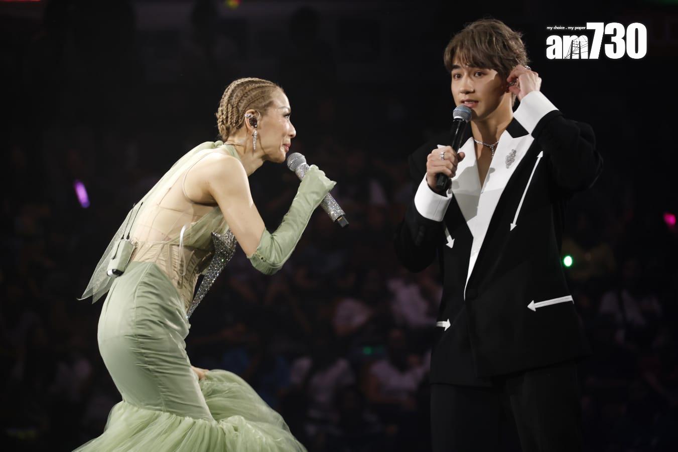 鄭秀文演唱會尾場,請來魏浚笙Jeffrey擔任嘉賓合唱《不要驚動愛情》。