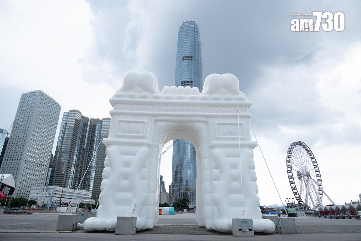 「中環夏誌」活動展出5個巨型充氣藝術裝置「充氣奇蹟」。(資料圖片/林靄怡攝)