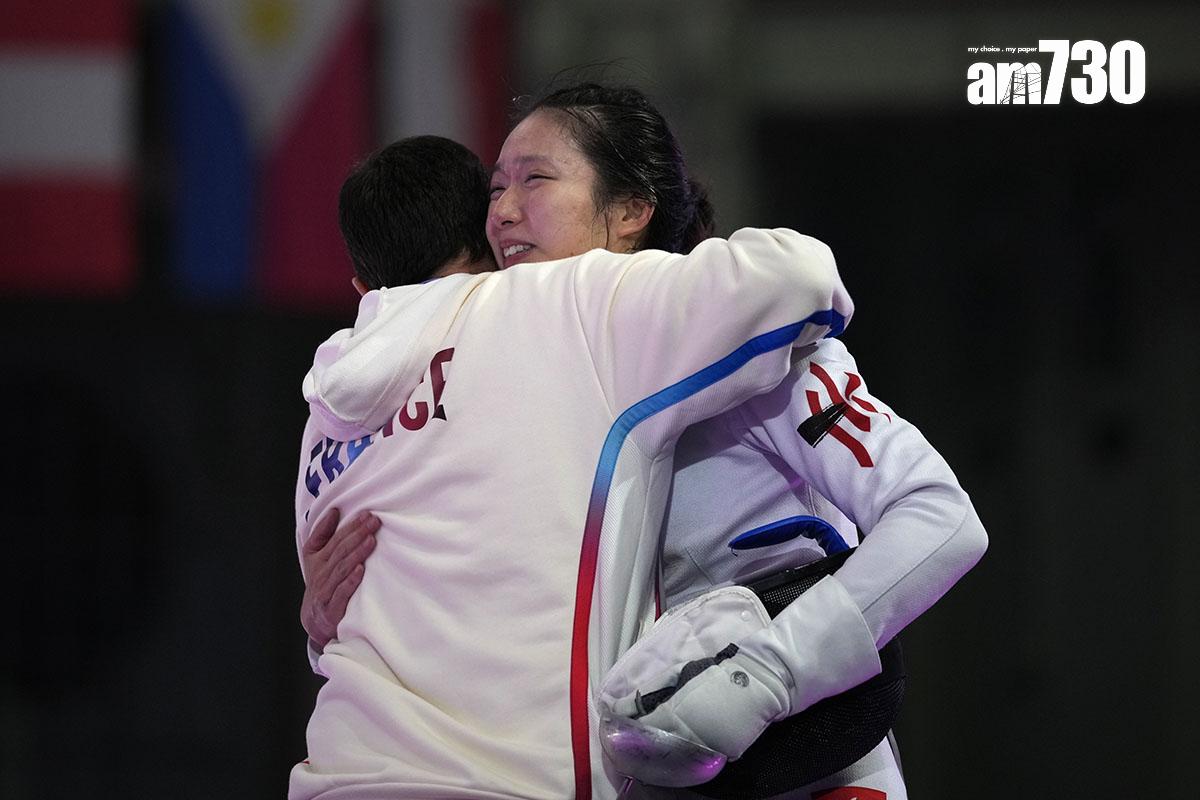 江旻憓在巴黎奧運首日賽事為港隊奪首金。(美聯社)