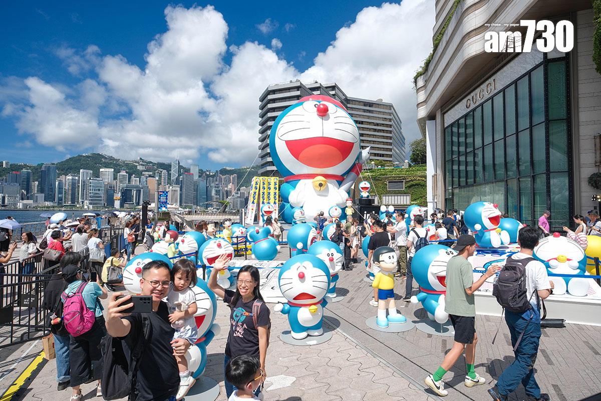 在尖沙咀舉行的多啦A夢展覽首日,吸引不少公眾到場遊覽。(資料圖片/中通社)