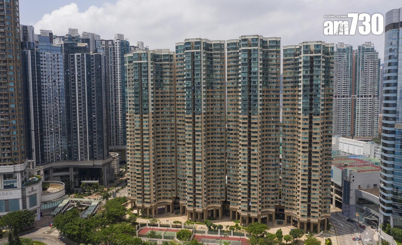 奧運站維港灣最新錄套三房銀主盤成交,造價創同類單位近10年新低價。