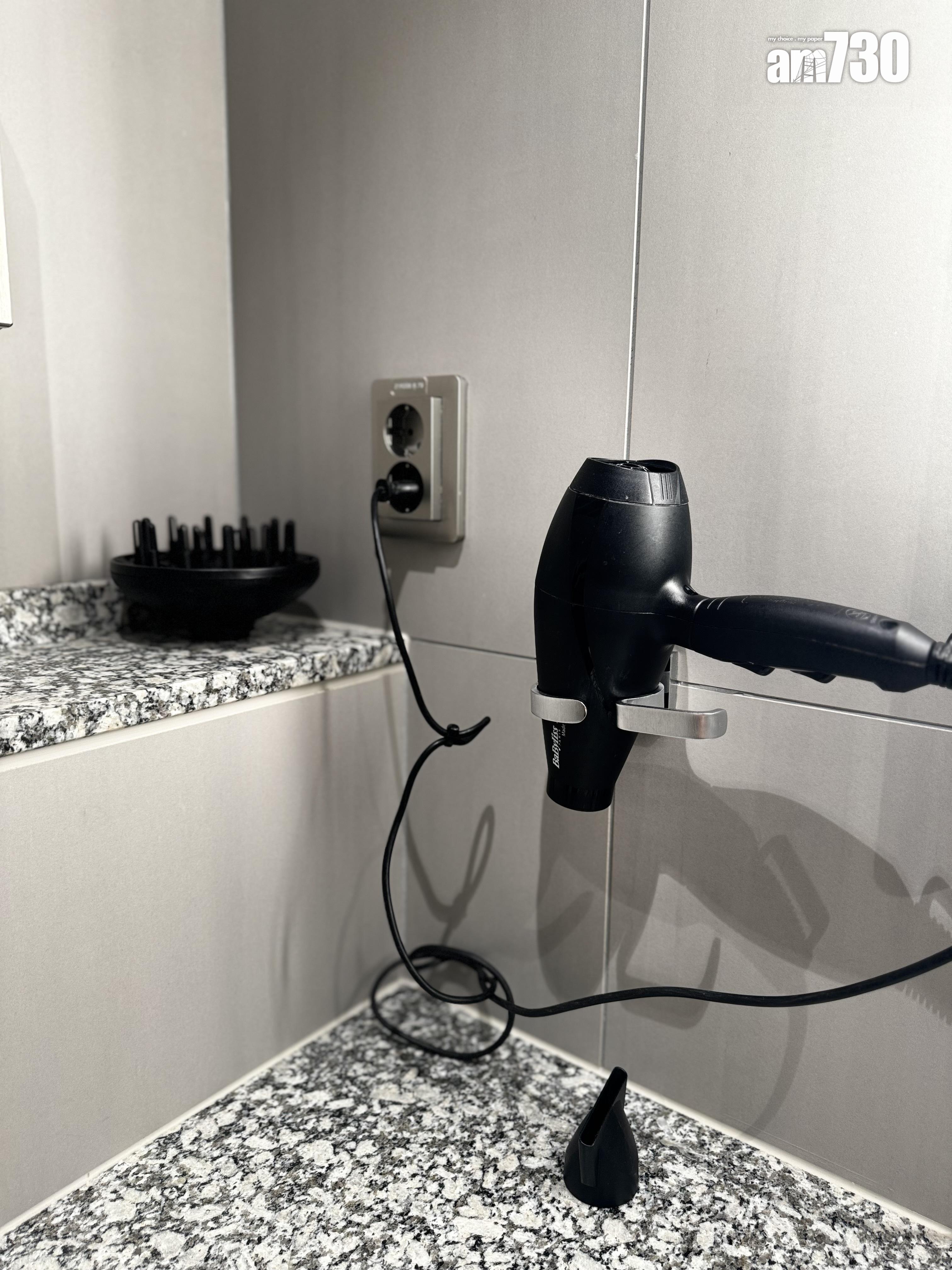 芬蘭機場貴賓室私人淋浴間