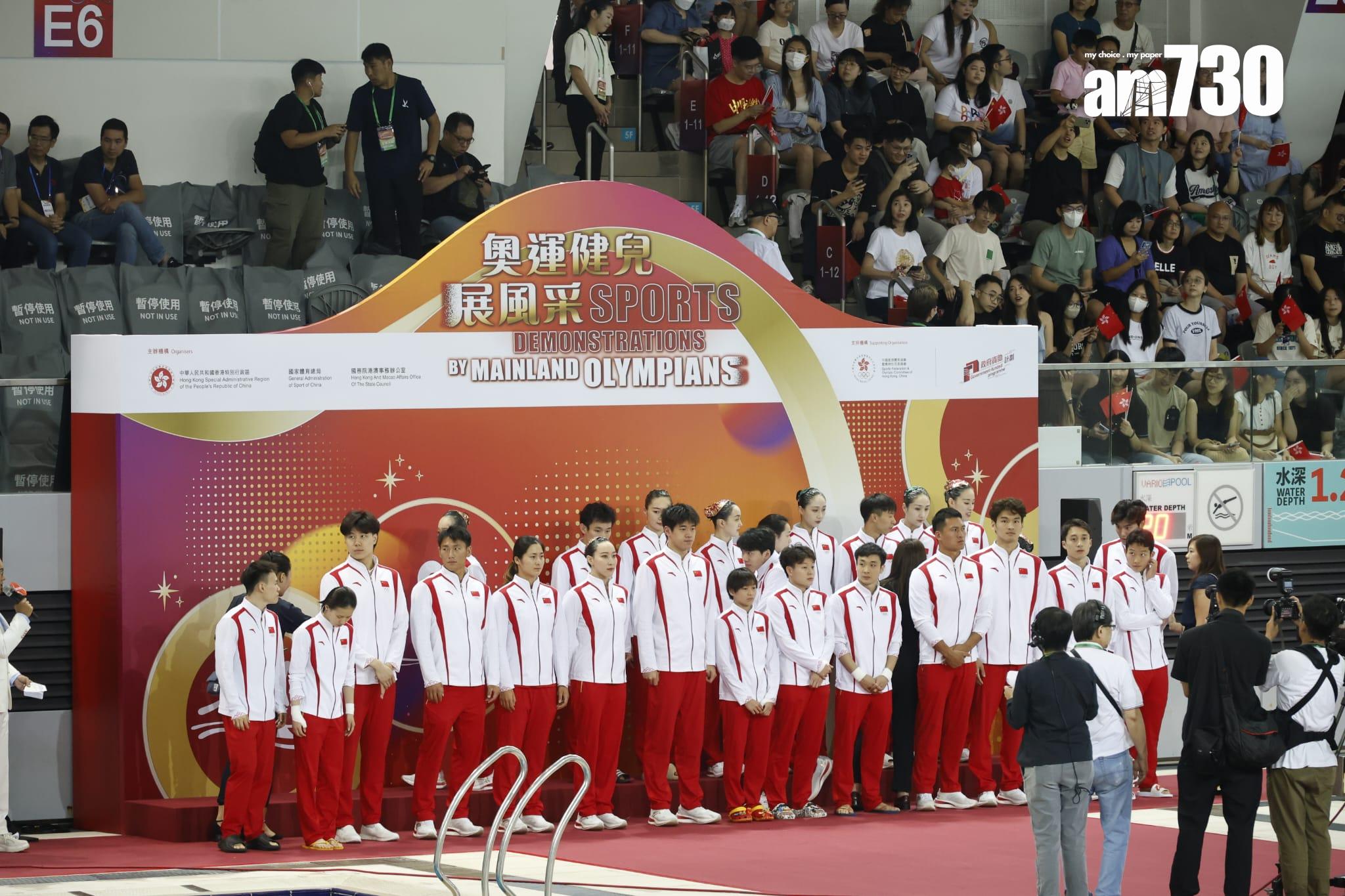 巴黎奧運國家隊代表團展開訪港最後一日行程,其中在維多利亞公園游泳池進行3米跳板及10米高台跳水。(林俊源攝)
