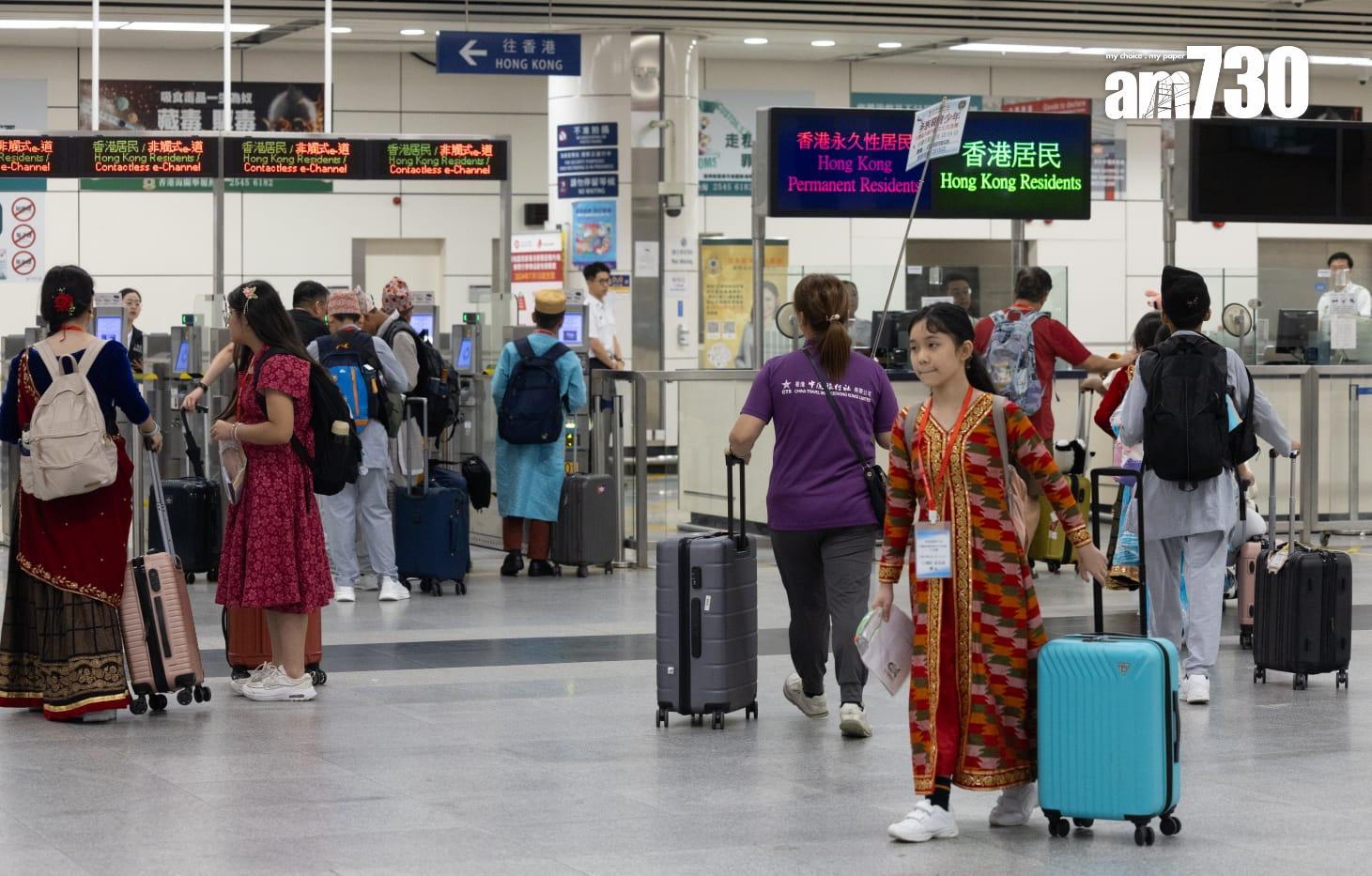 非華裔學生結束大灣區交流團行程 大讚︰過關便捷 (蘇文傑攝)