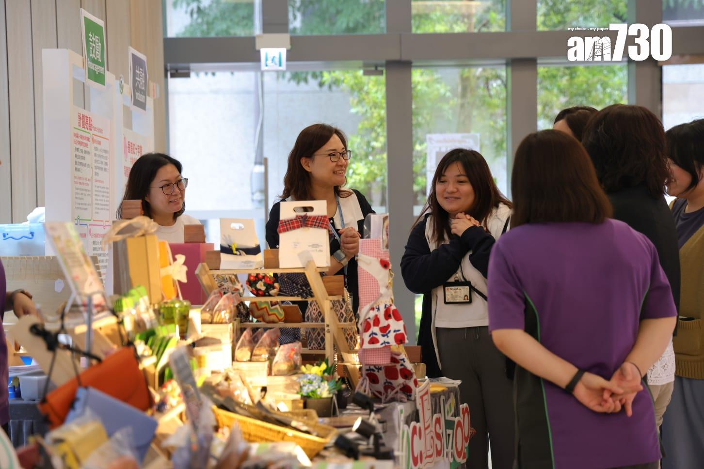 殘疾人士並不是受助者 紅十字會︰給予一個就業機會 (吳康琦攝)