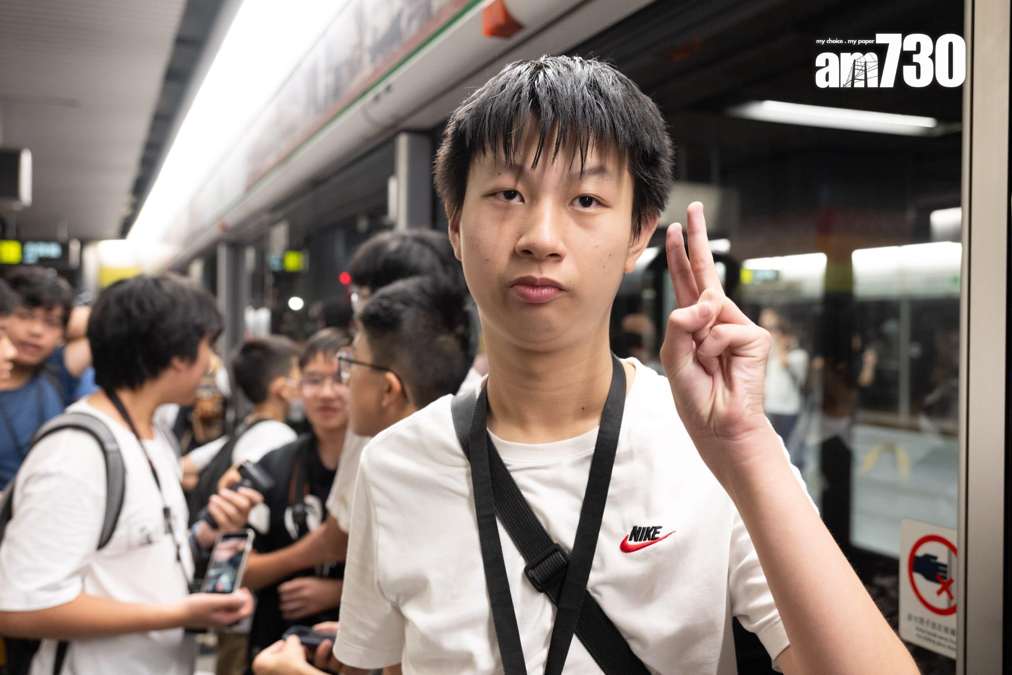 港鐵45週年主題列車首航,Terry。(陳奕釗攝)