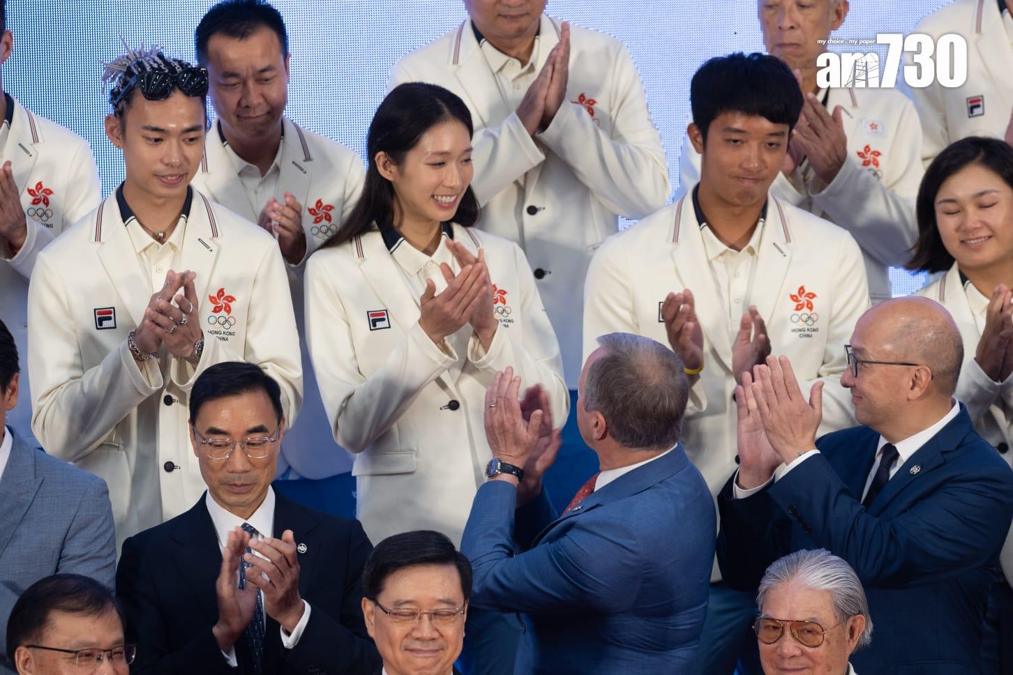 巴黎奧運港隊巡遊|奧運運動員返港歡迎儀式。(蘇文傑攝)