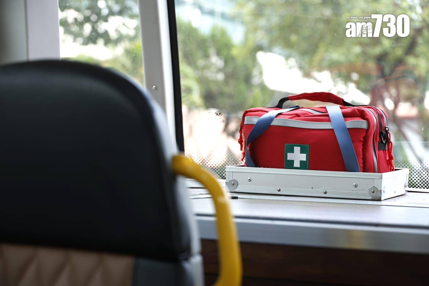 無人駕駛小巴8月26日起在錦綉花園試驗接載居民。(林俊源攝)