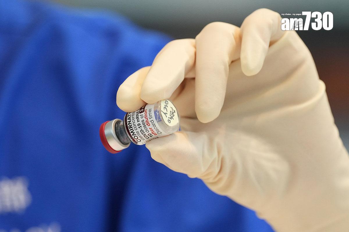 新冠疫苗初始劑次的接種安排將簡化。(資料圖片/陳奕釗攝)