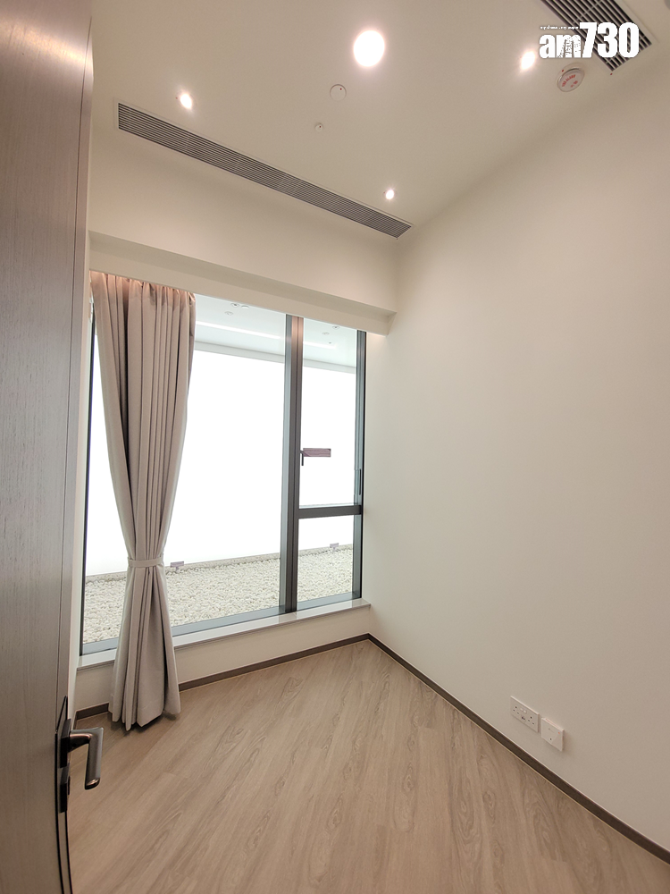 天璽.天示範單位|909呎經改動四房 客廳空間寬敞 盡顯溫馨奢華|啟德新盤