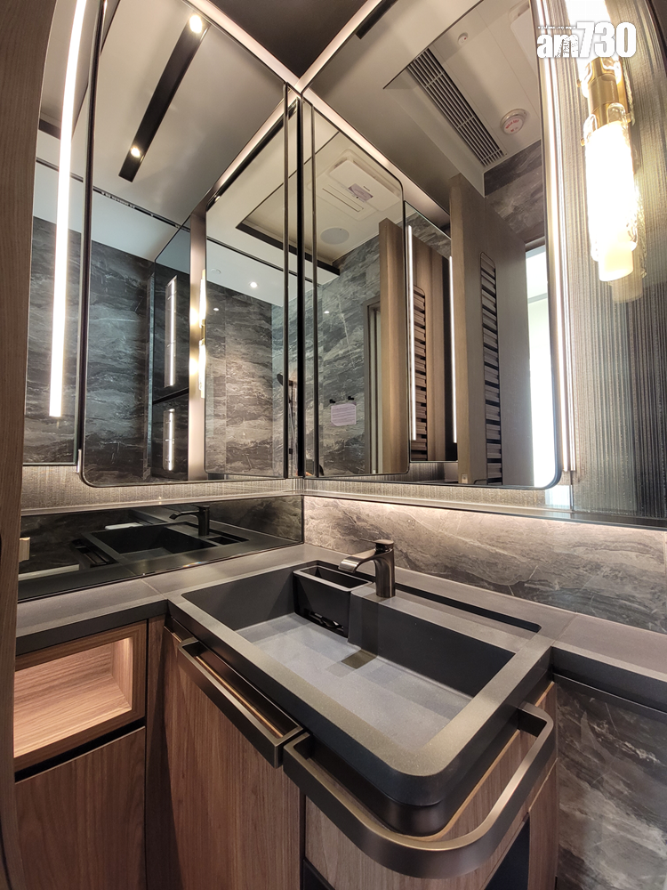 天璽.天示範單位|909呎經改動四房 客廳空間寬敞 盡顯溫馨奢華|啟德新盤