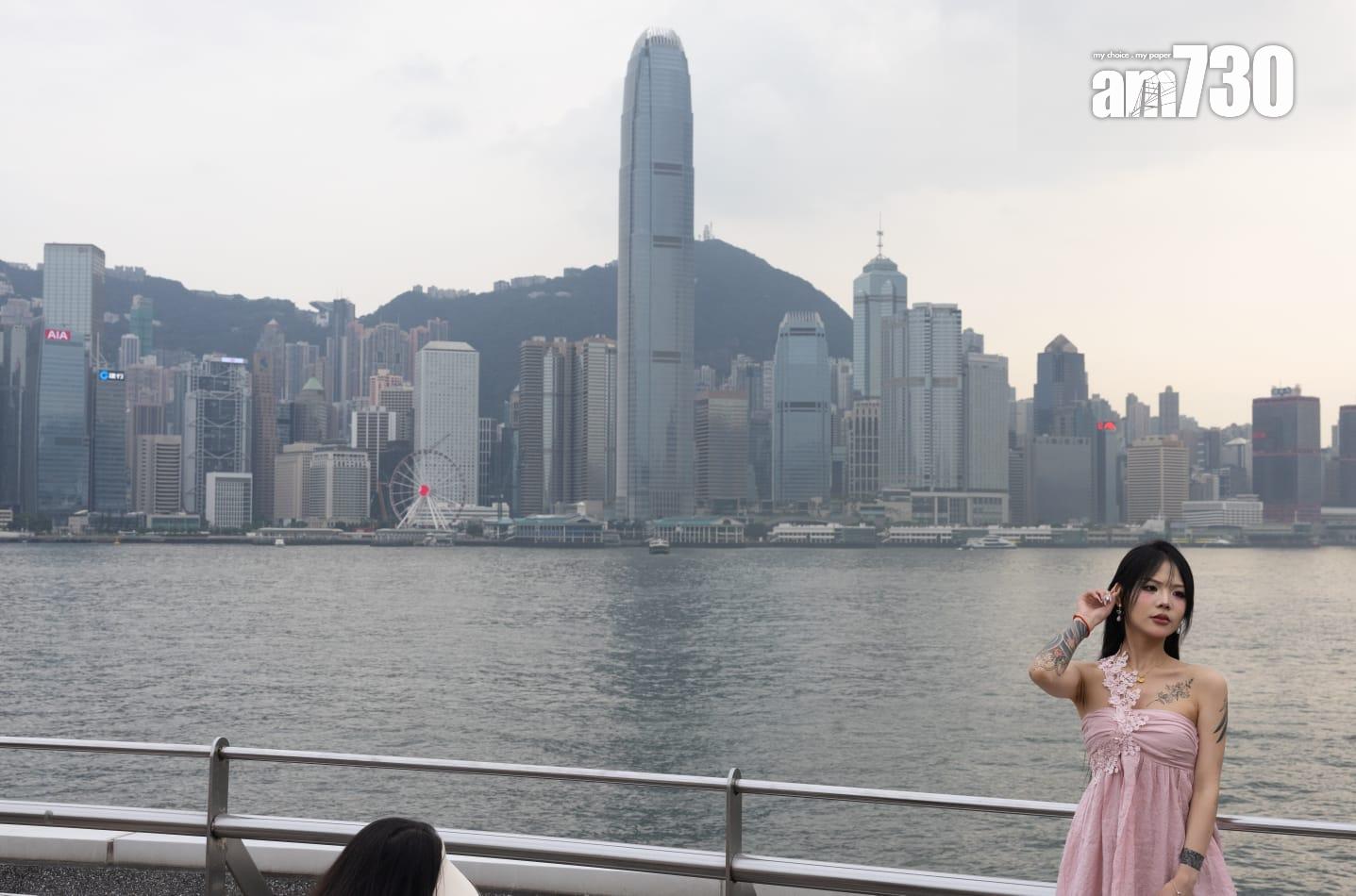 摩羯颱風|天文台指將於晚上6時40分改掛三號風球。(蘇文傑攝)