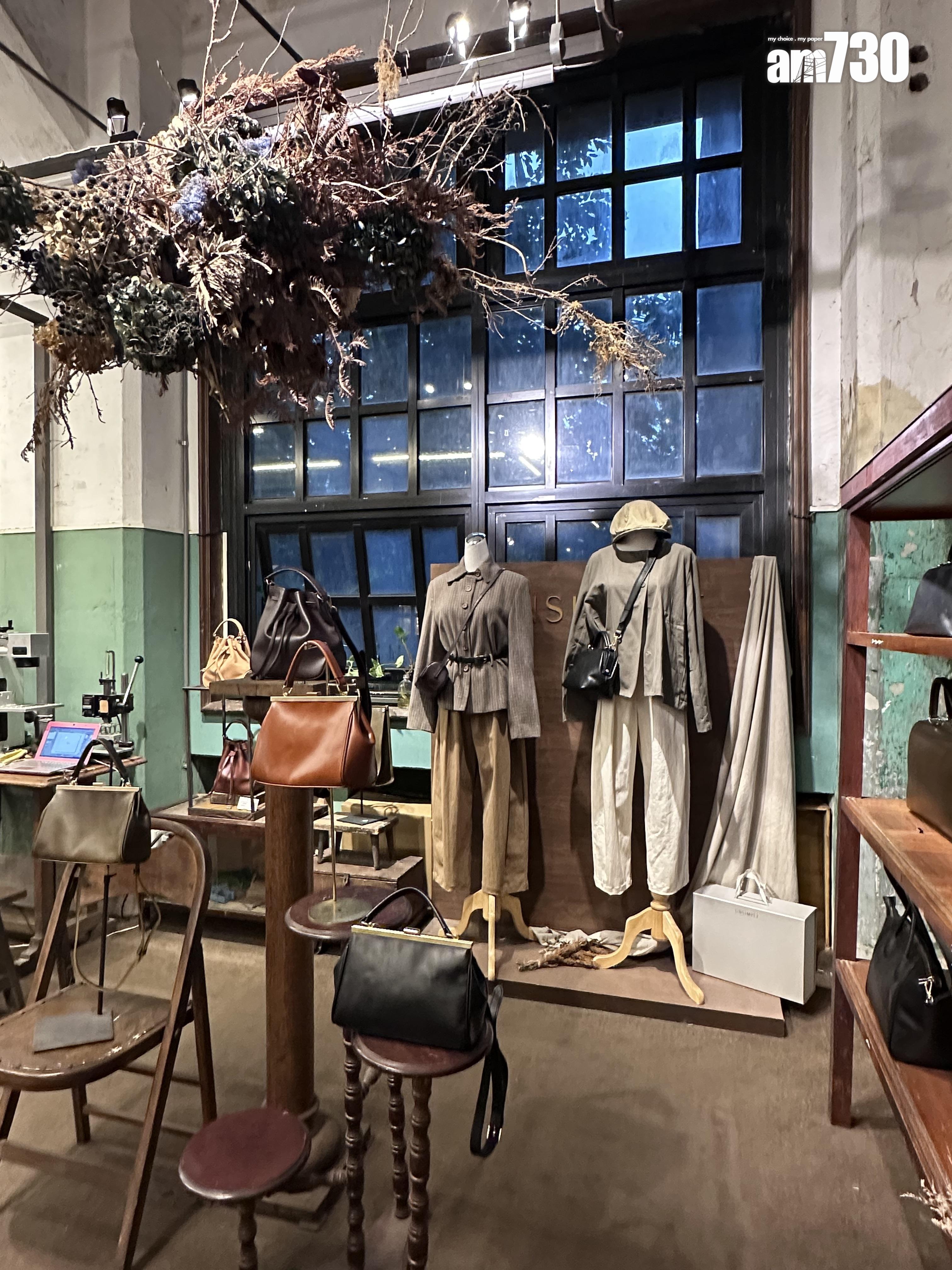 UNSIMPLE除了皮革包,還有風格一致的男女服裝。