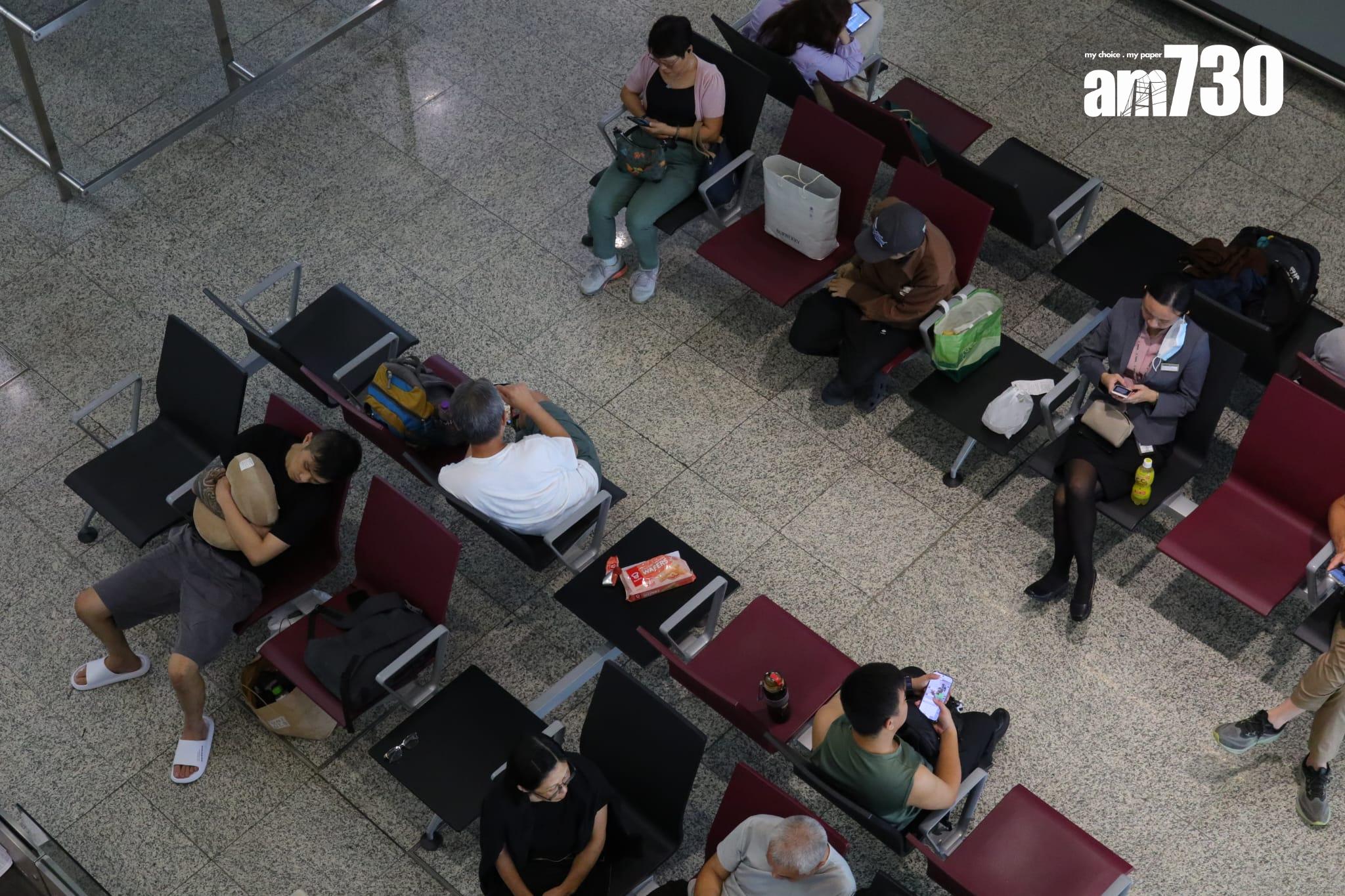 摩羯颱風金鐘站及機場情況。(鍾式明攝)