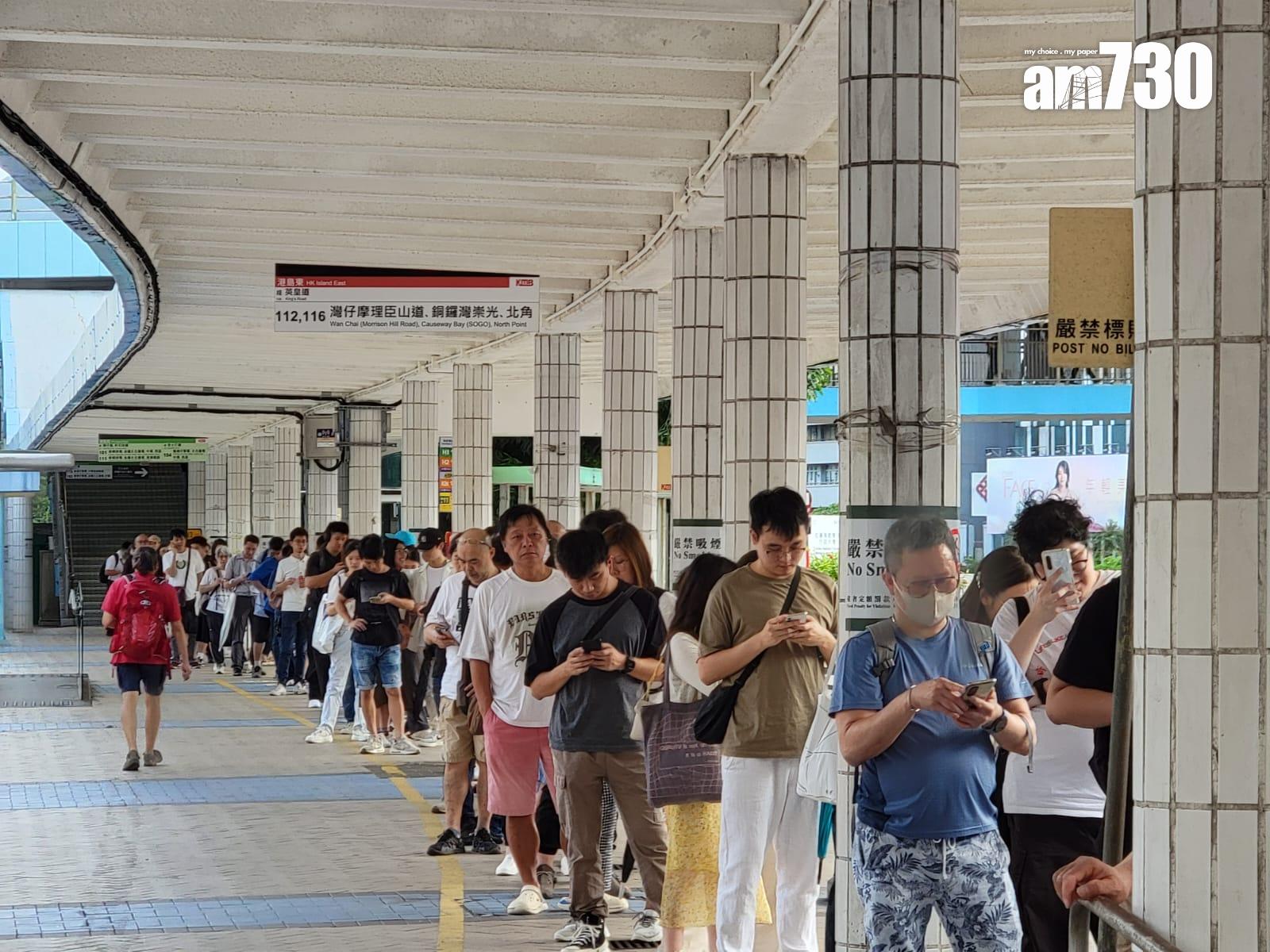 摩羯颱風中環、紅磡、九龍塘港鐵站、紅磡海底隧道打風情況。(吳康琦攝)