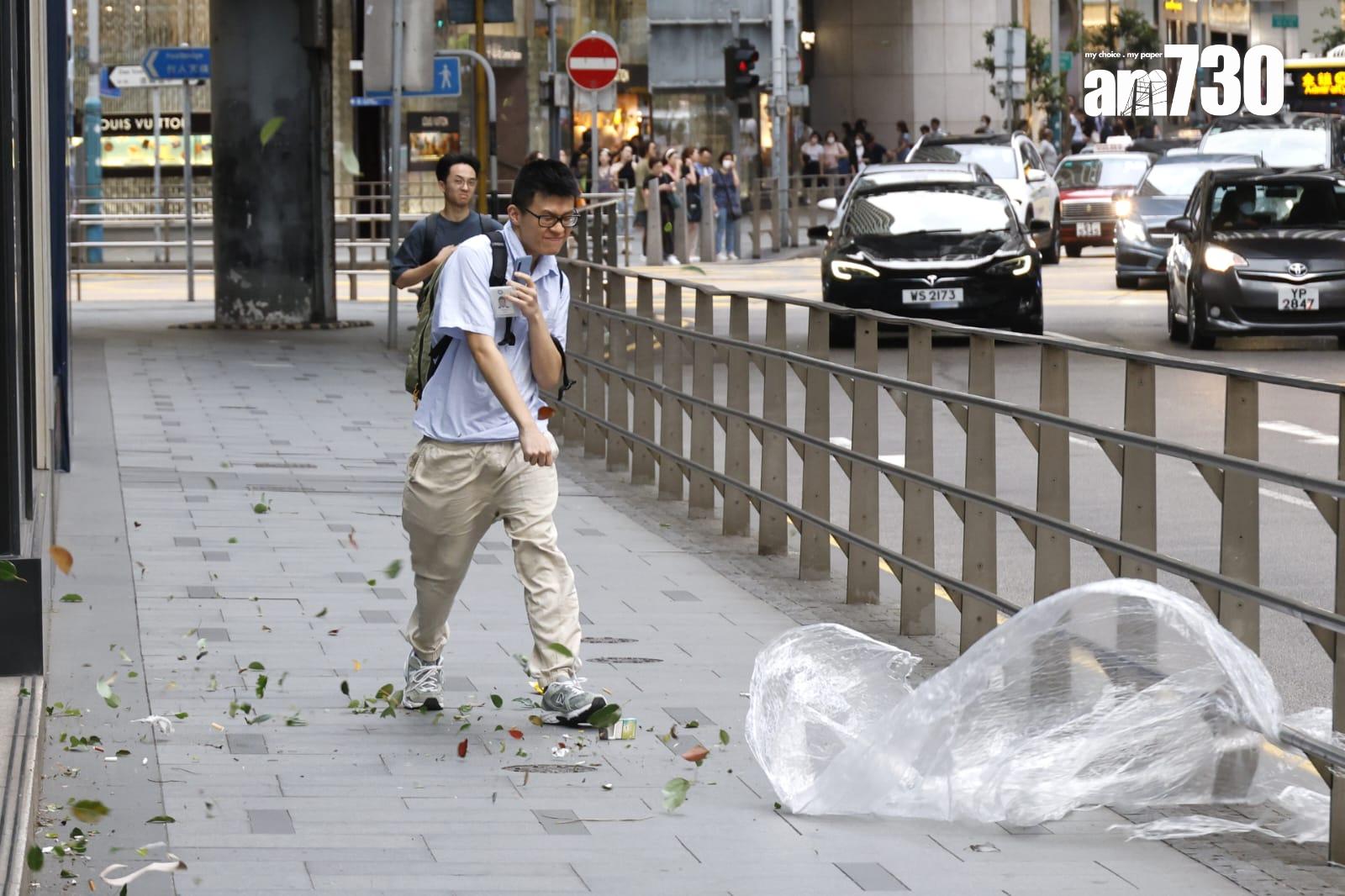 摩羯颱風打風情況。(林俊源攝)