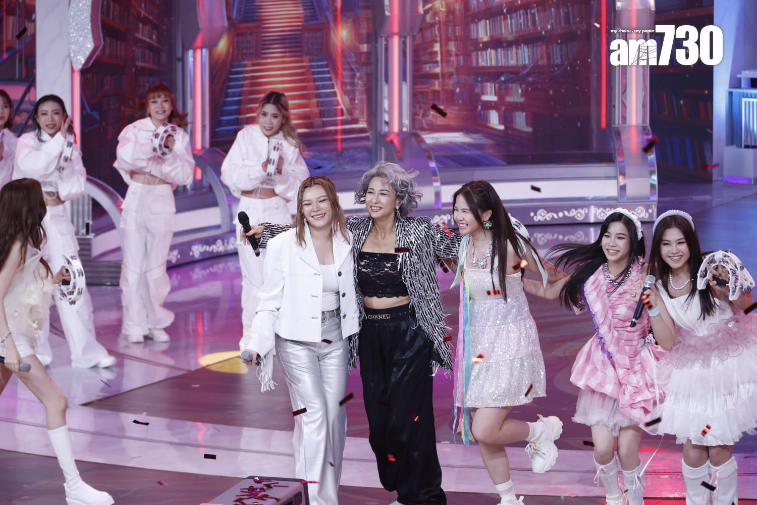 葉蒨文擔任港姐表演嘉賓。(林俊源攝)