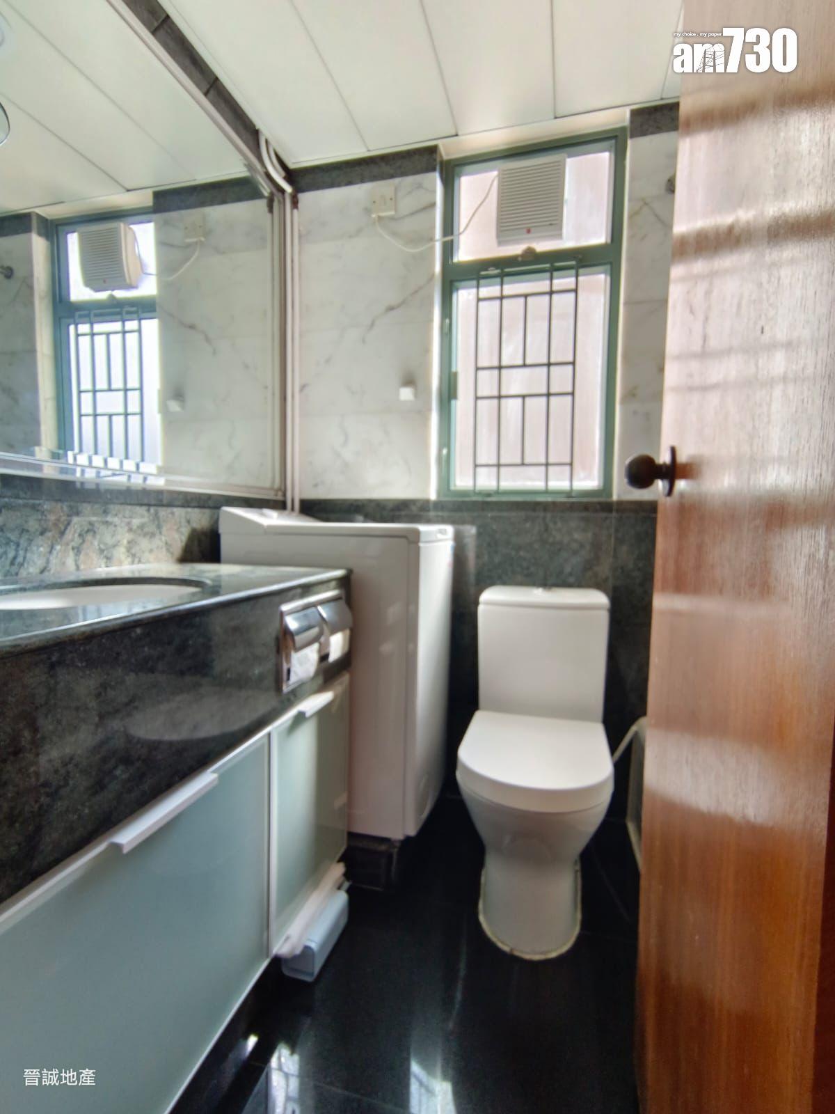 深井浪翠園業主移民賣兩房 呎價失9千 外區客入市築愛巢 (有圖)|二手樓成交