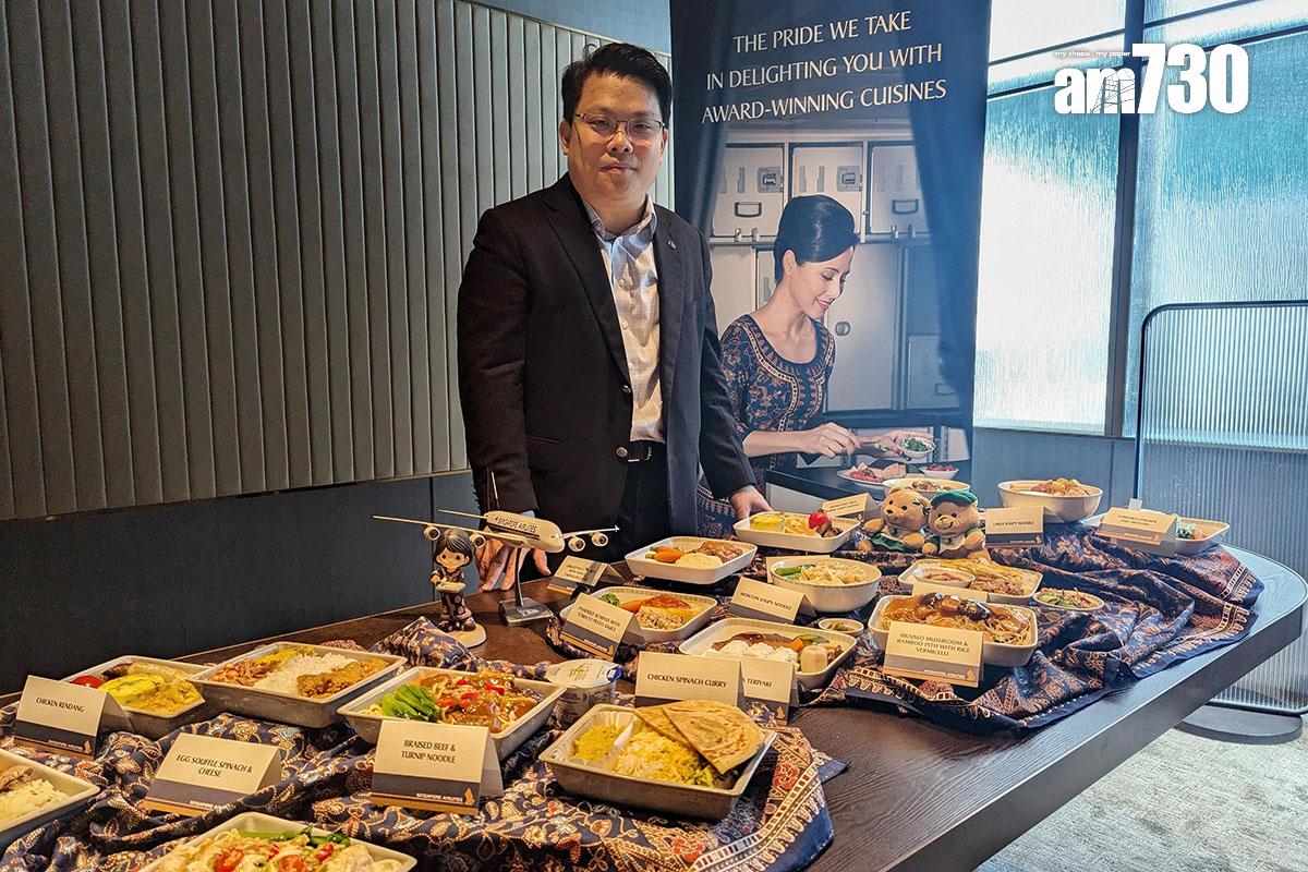 楊志耀表示,機票價格不會因優選經濟艙餐飲服務升級而增加。(羅庸軒攝)