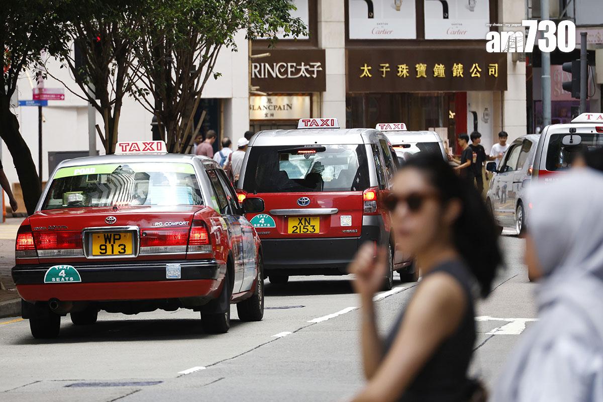 香港的士小巴商總會相信,引入較新款的士有助吸引年輕人入行。(林俊源攝)