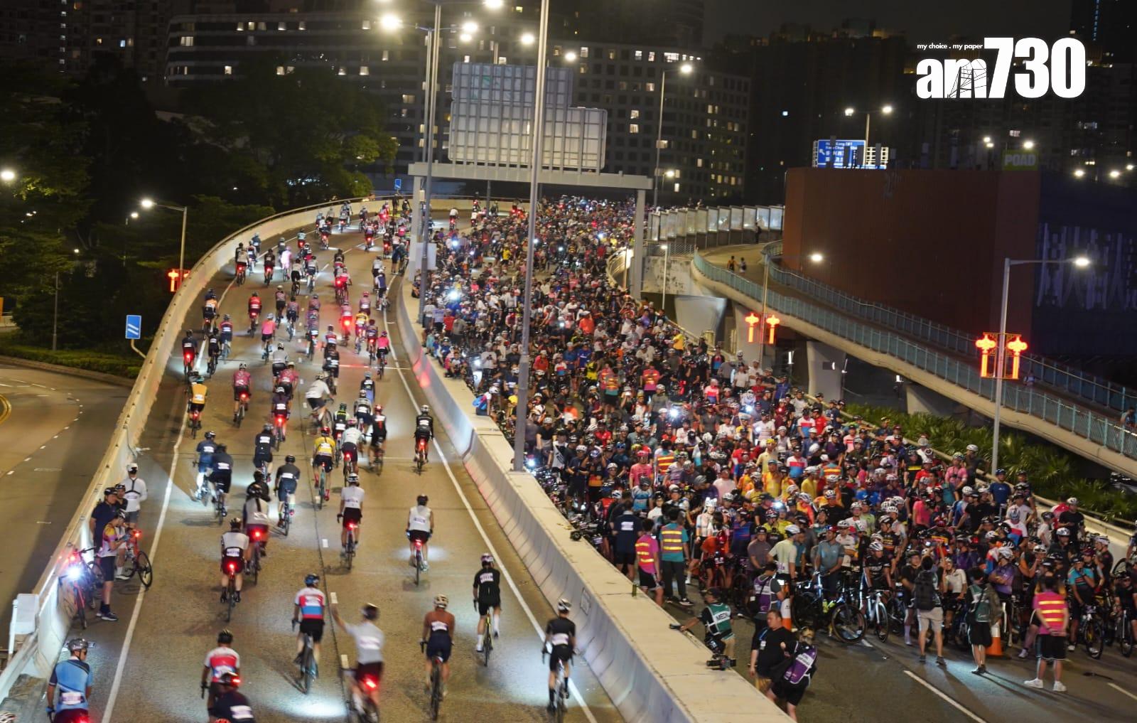 50公里項目率先在早上5時15分出發,途經「四隊三橋」。(吳康琦攝)