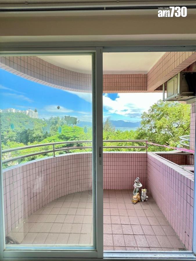 租客低市價3%買名牌發展商低密度千呎三房套連車位 呎價$75XX(有圖)|二手樓成交