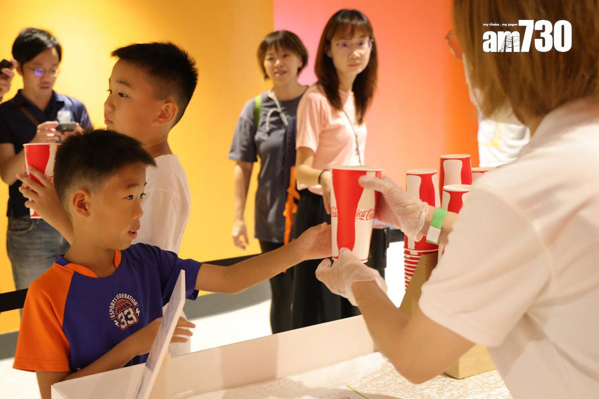 青年運動場今日有出售汽水。(吳康琦攝)