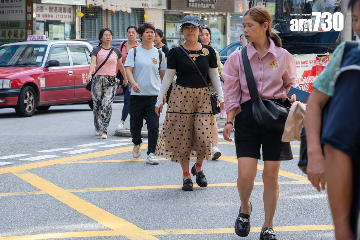 有旅行團到新蒲崗一間食肆享用團餐。(陳奕釗攝)