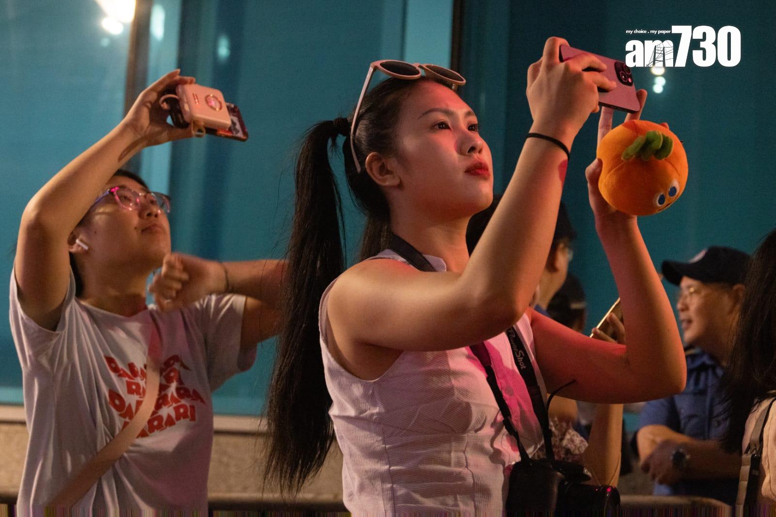 國慶75周年|原定在國慶晚上在維港上空舉行的無人機表演,受太陽活動的「電離層閃爍」現象影響而取消。(資料圖片)