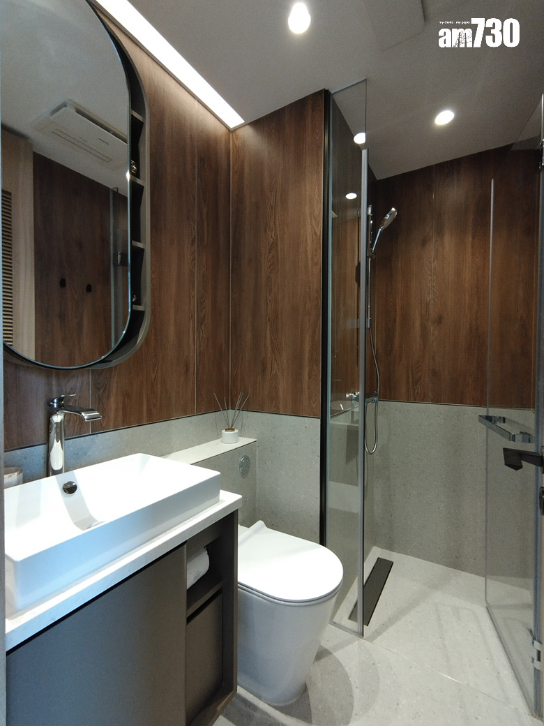 浴室採乾濕分離設計。