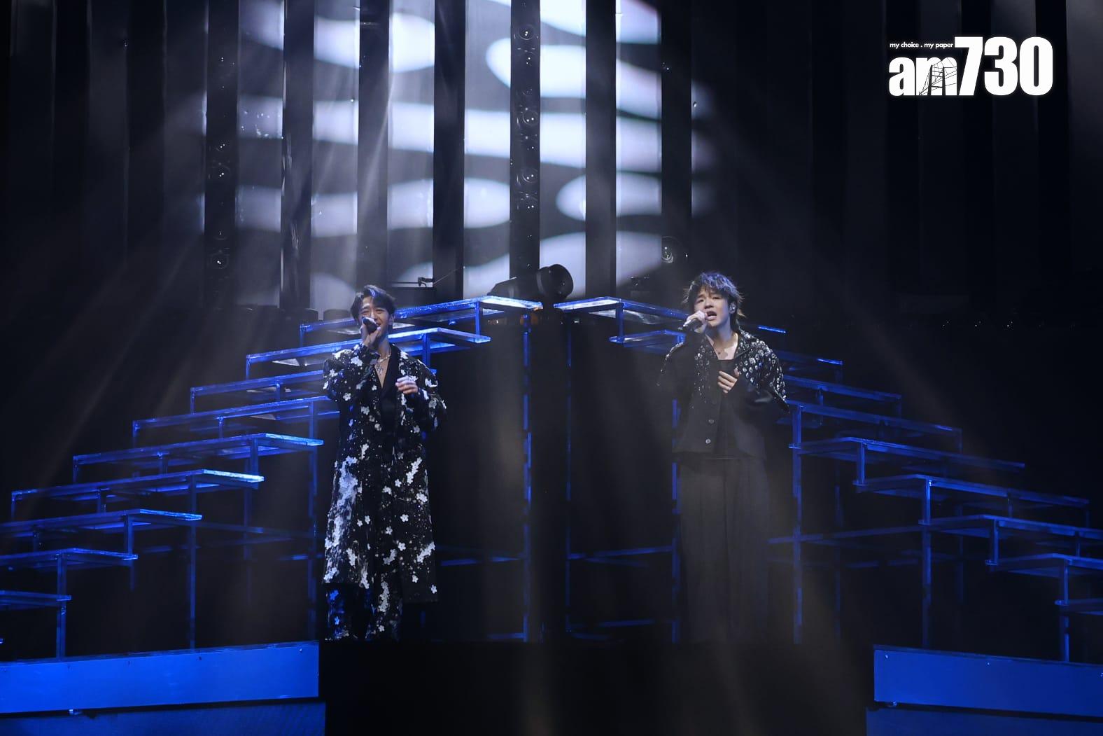 Jay與Ian合唱《DWBF》。 (林俊源攝)